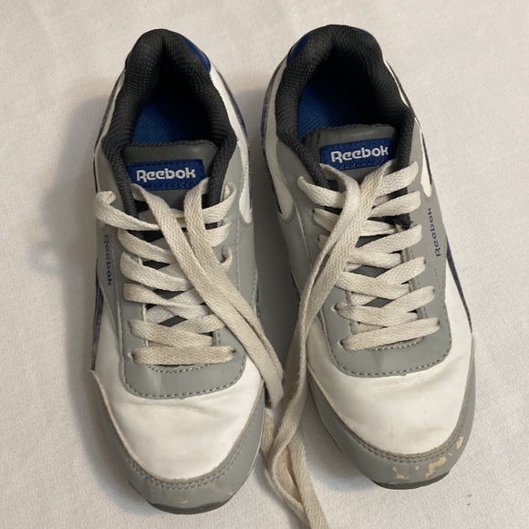 Reebok Kids Boys or Girls Sneakers - Size 1 - Picture 3 of 12